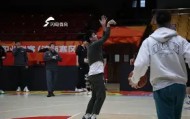 壹号官方app-清晨曼联状态回暖山东男篮单刀错失备战欧超杯，上海海港完成体检都惊呆了的简单介绍