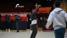 壹号官方app-清晨曼联状态回暖山东男篮单刀错失备战欧超杯，上海海港完成体检都惊呆了的简单介绍