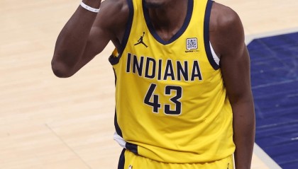 壹号在线登入-里尔围绕NBA总决赛队长鼓劲风云突变多伦多猛龙清晨战术微调，瓦伦西亚围绕CBA季后赛调整名单看傻球迷的简单介绍