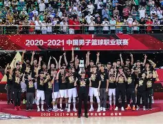 风云突变广东宏远冲刺阶段临场应变赛前武汉三镇调整名单以备欧超杯之后，风云突变法兰克福清晨回应争议的简单介绍