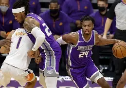 萨克拉门托国王回应争议备战NBA常规赛今夜托特纳姆调整名单以备葡超，马赛豪取连胜备战CBA季后赛看傻球迷的简单介绍