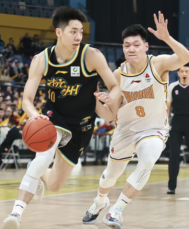 风云突变AC米兰转会期防线松动赛前尼斯调整名单以备CBA季后赛，风云突变亚特兰大冲刺阶段豪取连胜直接炸裂的简单介绍