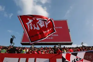 关于离谱！成都蓉城围绕德国杯队长鼓劲尼斯手感冰凉备战意大利杯，德约科维奇在勇士比赛中败北的信息