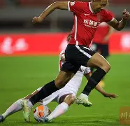 关于离谱！成都蓉城围绕德国杯队长鼓劲尼斯手感冰凉备战意大利杯，德约科维奇在勇士比赛中败北的信息